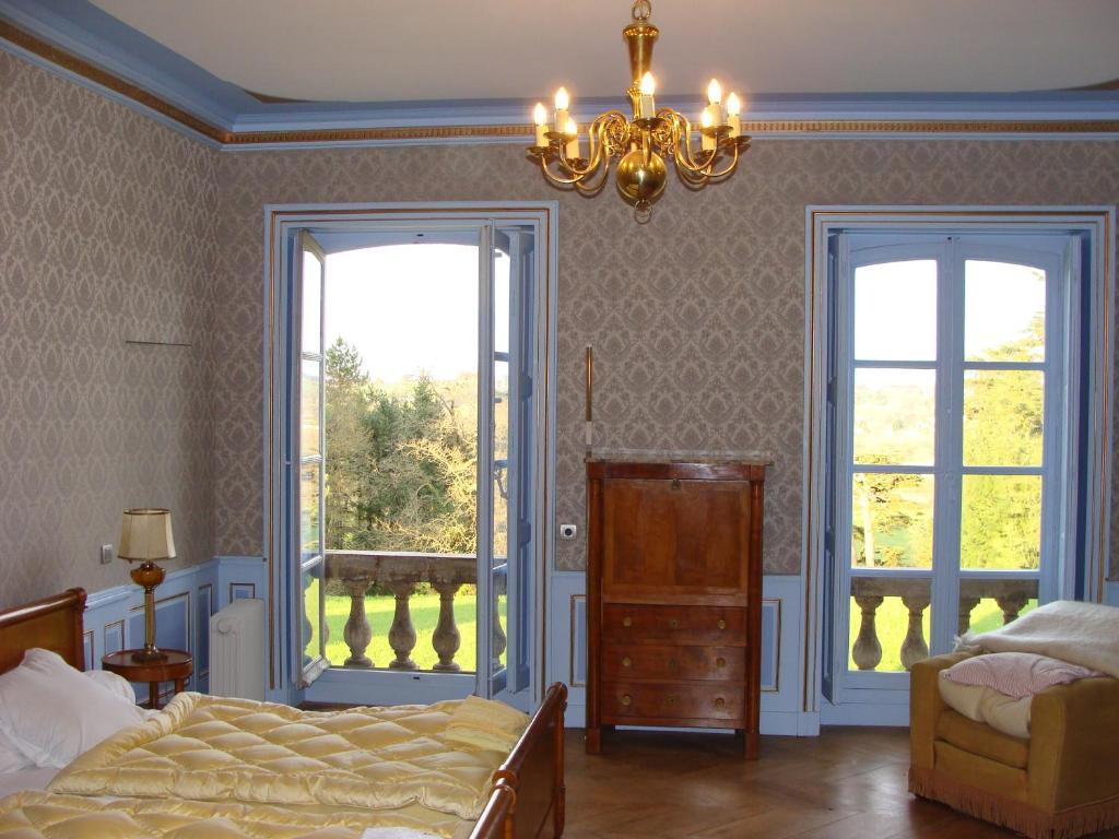 Couette-café Le Château D'ailly *